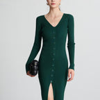 Damen Langes Strickkleid mit V-Ausschnitt und durchgehender Knopfleiste