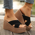 Damen Wedge-Sandalen mit geflochtenem Absatz und überkreuzten Riemen