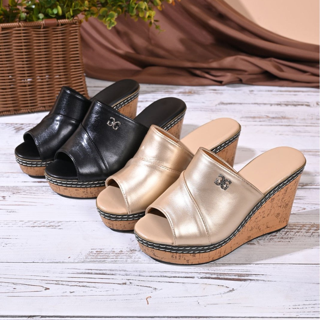 Damen Wedge-Pantoletten mit modischem Metallic-Obermaterial und komfortablem Korkfußbett R&B