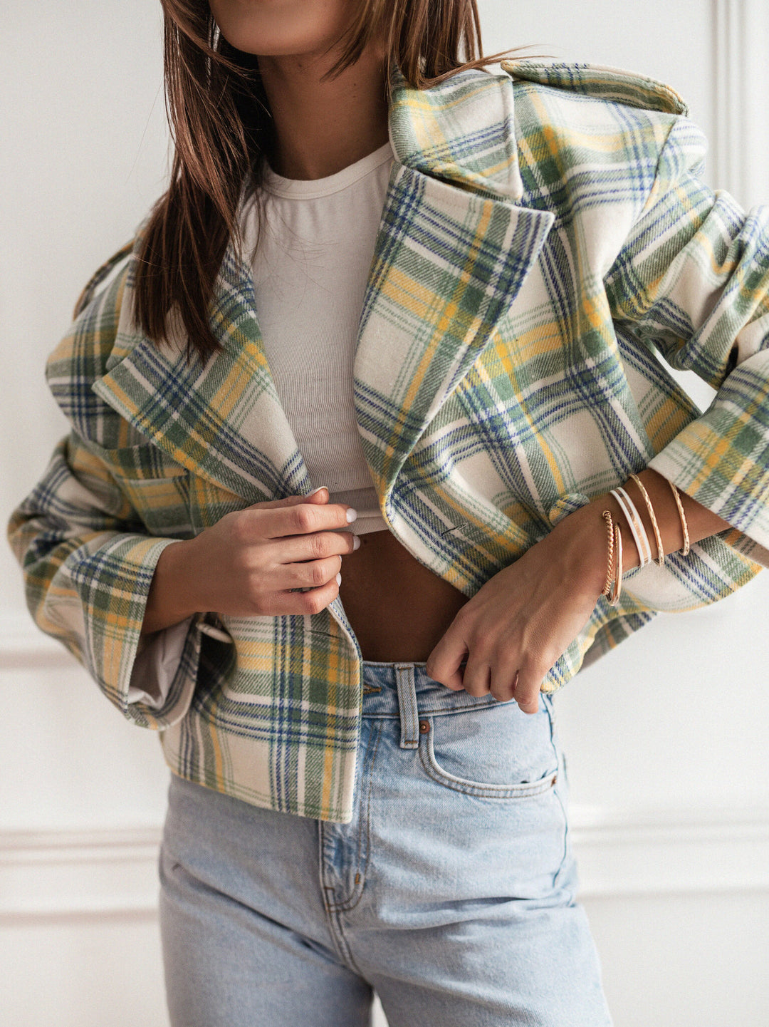 Damen Elegante Kurzjacke mit lässigem Schnitt und praktischen Taschen R&B