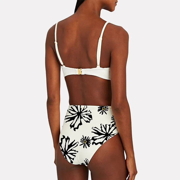 Damen Bikiniset mit besonderem Blumendekor und langem Wickelrock R&B