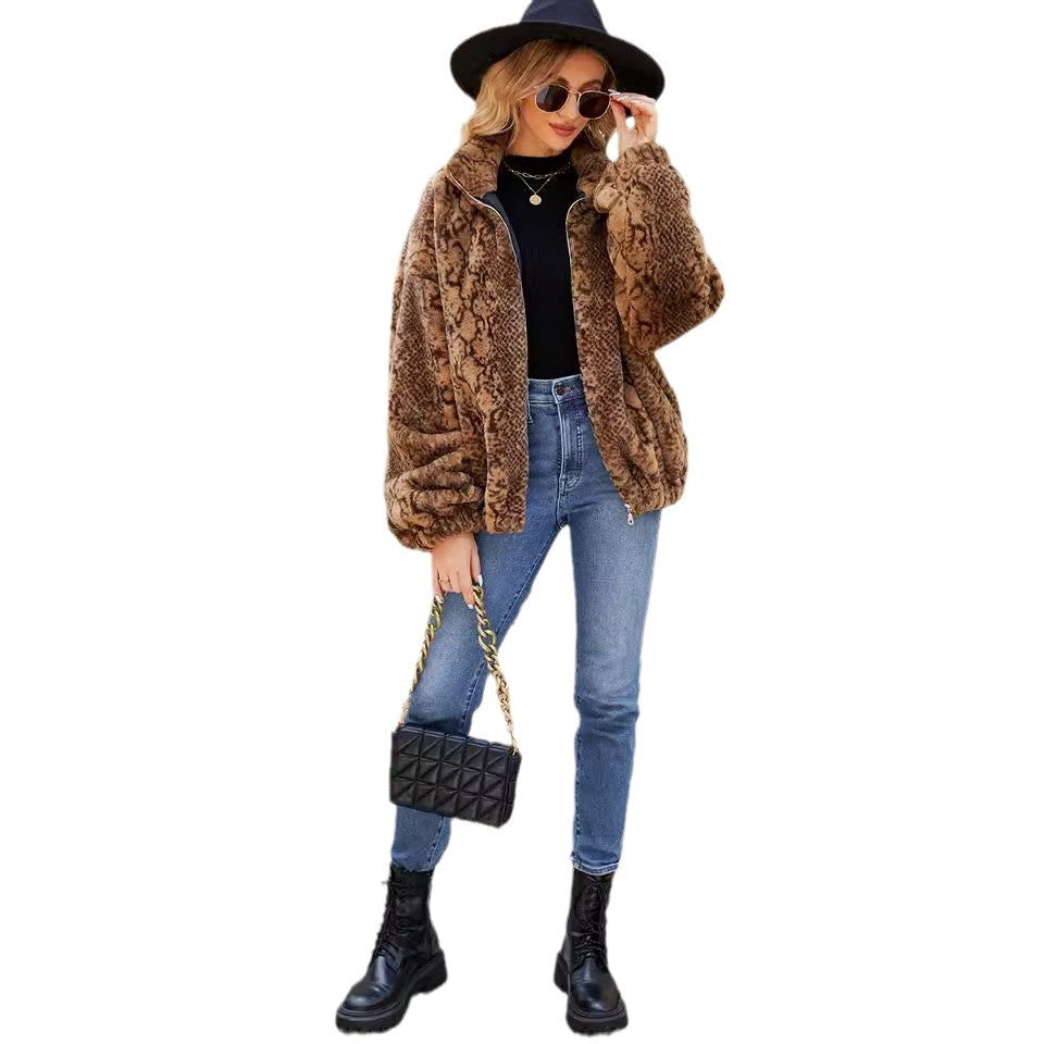 Damen Kuschelige Kunstpelzjacke im Schlangenlook R&B