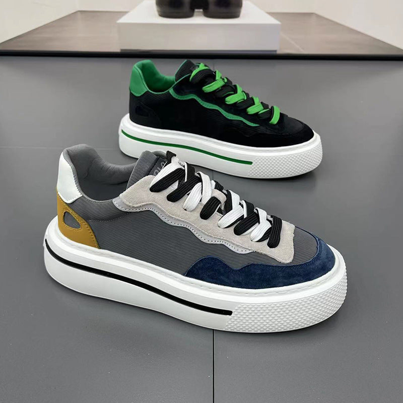 Damen modische Sneaker mit dämpfender Plattform und farblich abgesetzten Schnürsenkeln