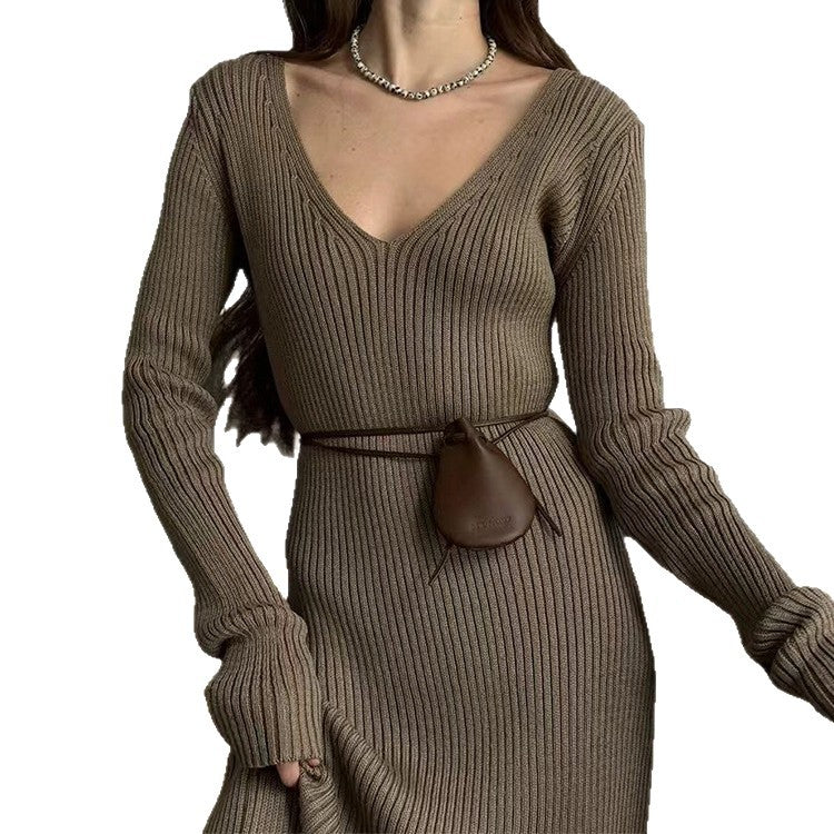 Damen Langarm-Strickkleid mit tiefem V-Ausschnitt und figurbetonter Silhouette R&B