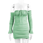 Damen Off-Schulter Minikleid mit Schößchen und langen Ärmeln R&B