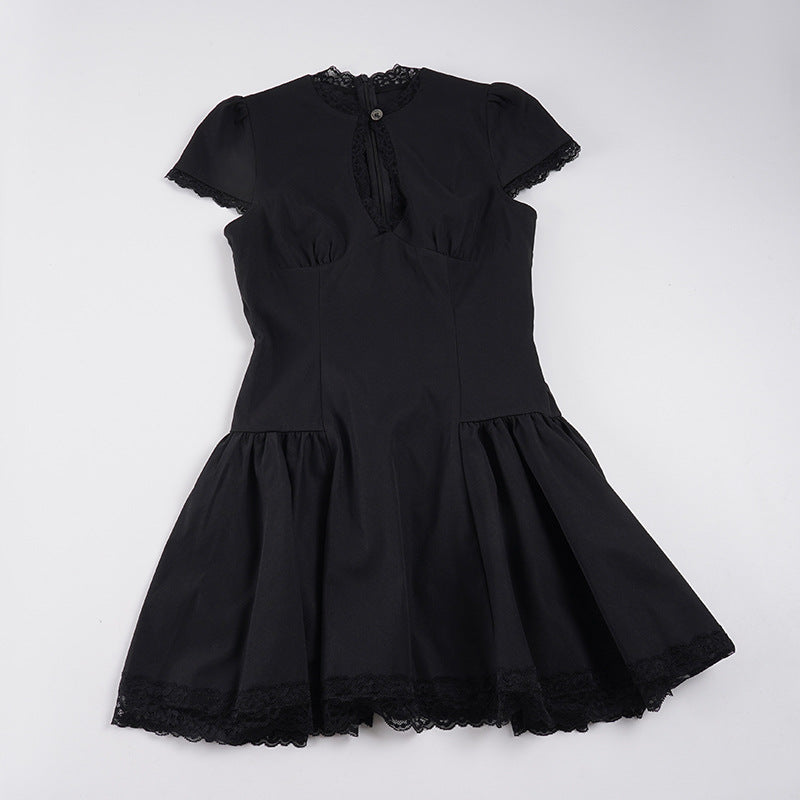 Damen Kleid mit romantischem Rüschensaum und zarten Spitzenakzenten R&B