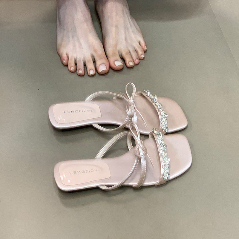 Damen elegante Sandalen mit funkelndem Schmuckdetail R&B