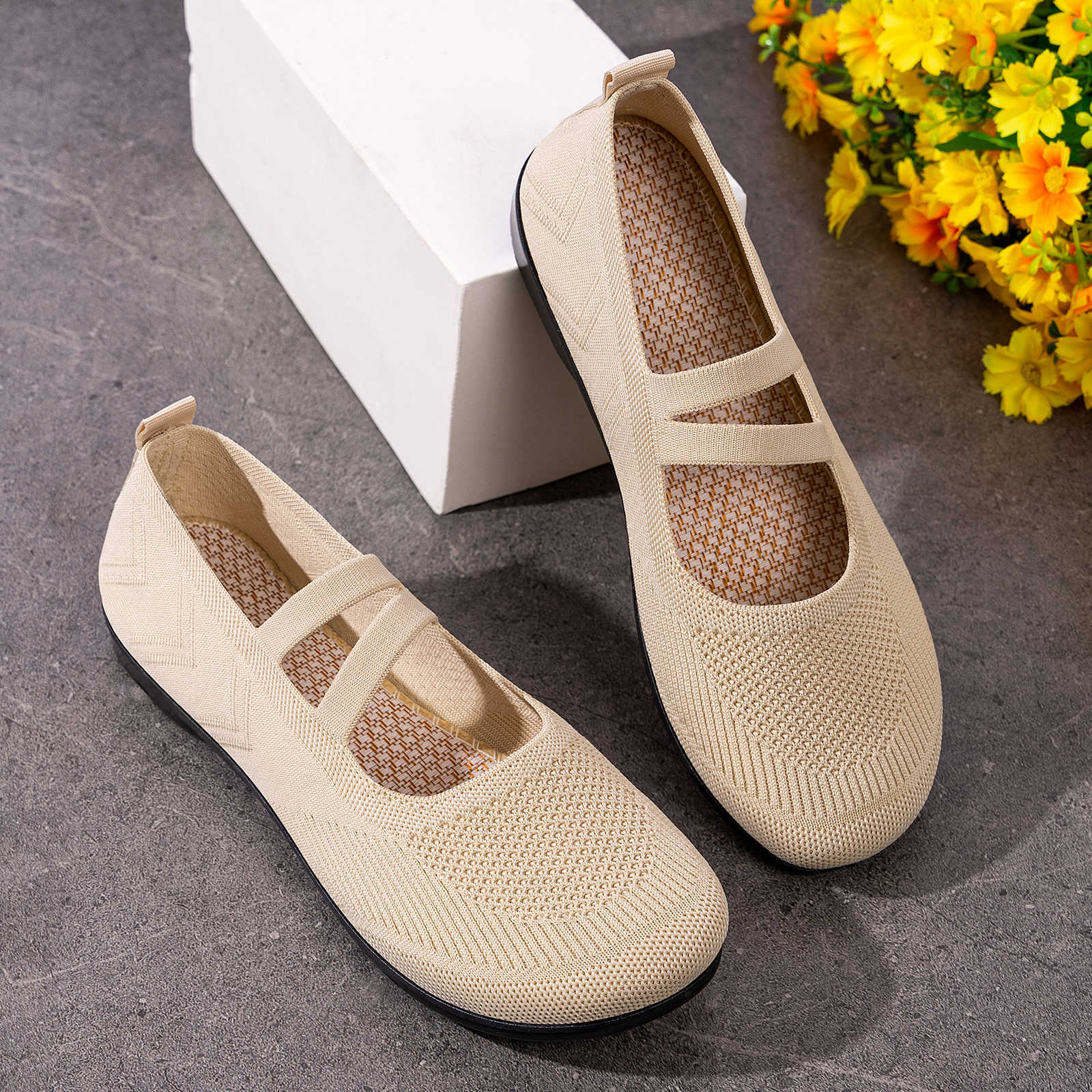 Damen Komfortable Ballerinas mit elastischen Riemen R&B