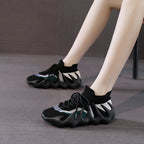Damen Sneaker mit elastischem Strickoberteil und stoßdämpfendem Sohlenprofil R&B