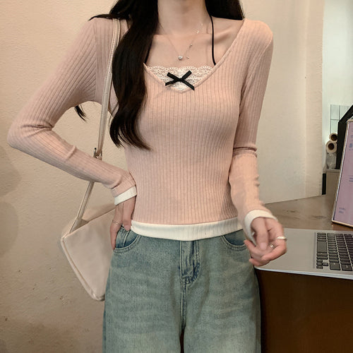 Damen Langarmshirt mit V-Ausschnitt und Spitzenakzenten R&B