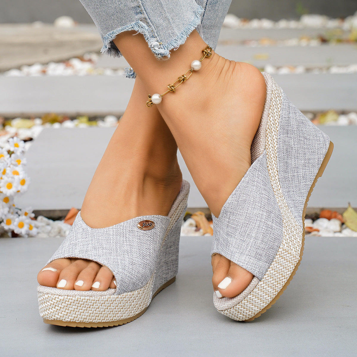Damen Wedge-Pantoletten mit offenem Zehenbereich und hochgezogener Sohle R&B