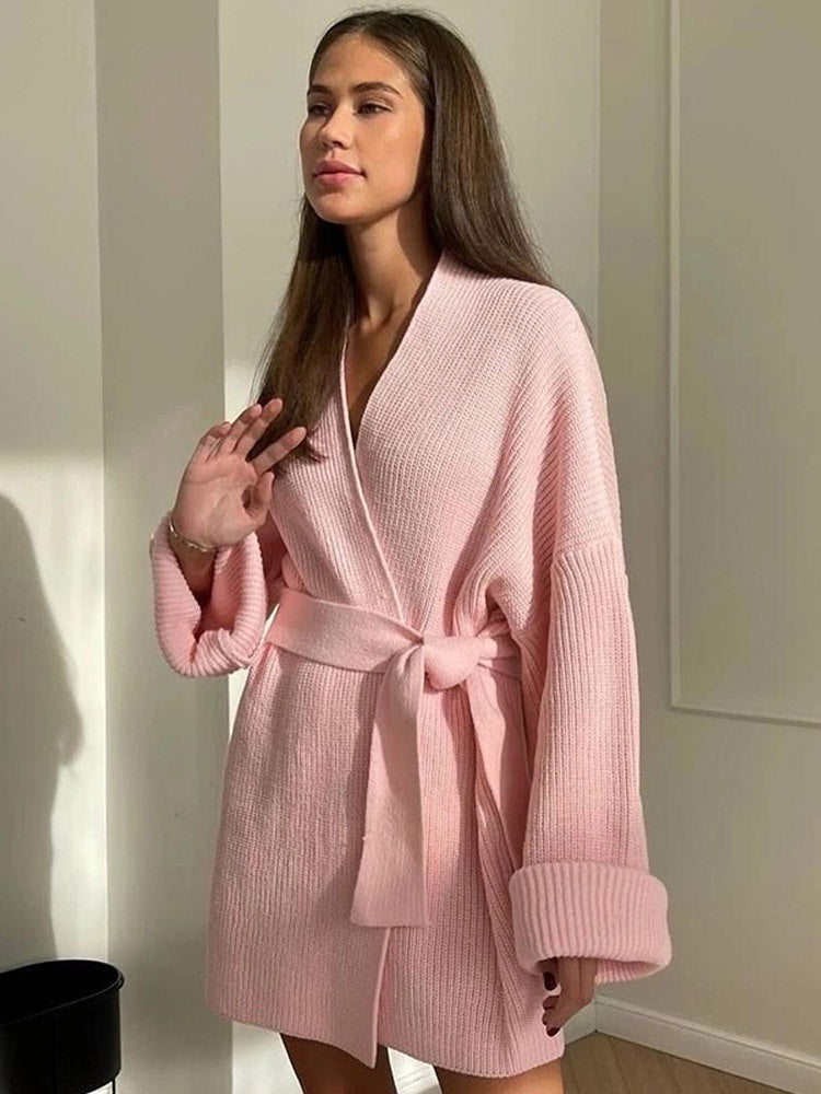 Damen Luxuriöse Strickjacke mit Gürtel R&B