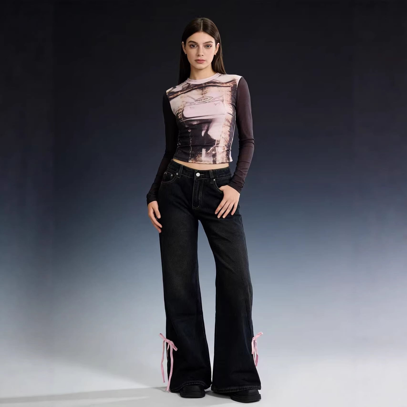 Damen Weite Jeans mit dekorativen Schnürdetails