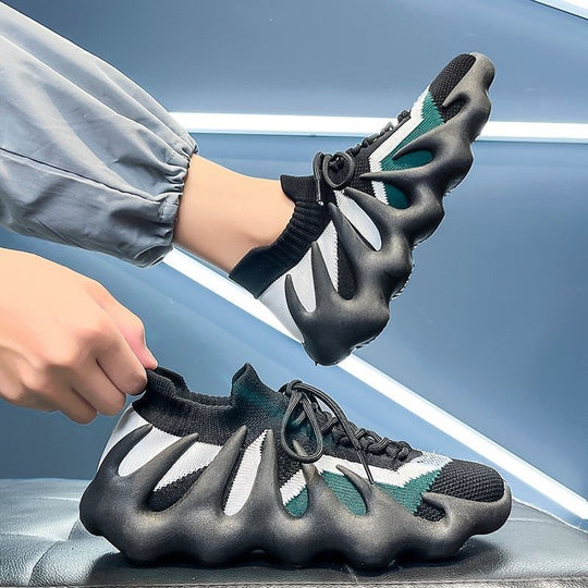 Damen Sportliche und futuristische Sneakers R&B