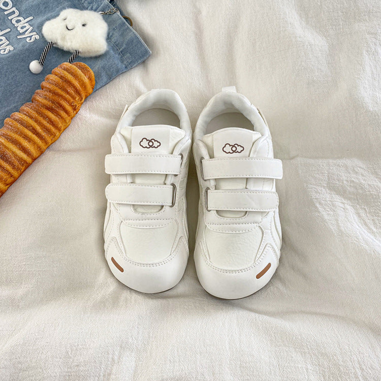 Damen Sportliche Sneakers mit hochwertigem Veloursleder und praktischen Klettverschlüssen