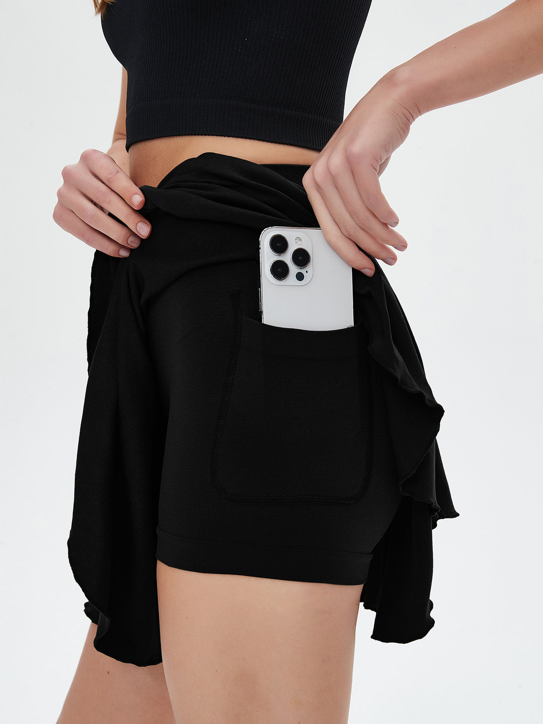Damen Sport Shorts mit praktischen Taschen R&B