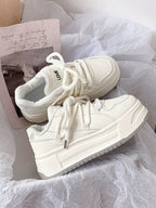 Damen Sportliche Sneaker mit dämpfender Sohle und komfortabler Innenpolsterung R&B