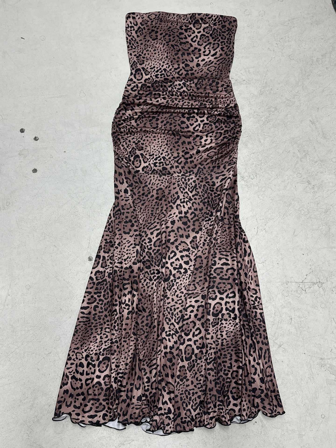 Damen elegantes Wickelkleid mit Leopardenmuster und voluminösem Saum R&B