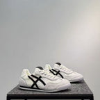 Damen modische und atmungsaktive Sneaker mit hochwertigem Wildleder und Mesh von