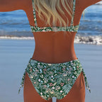 Damen Bikini-Set mit stilvollem Karomuster und goldfarbenen Akzenten