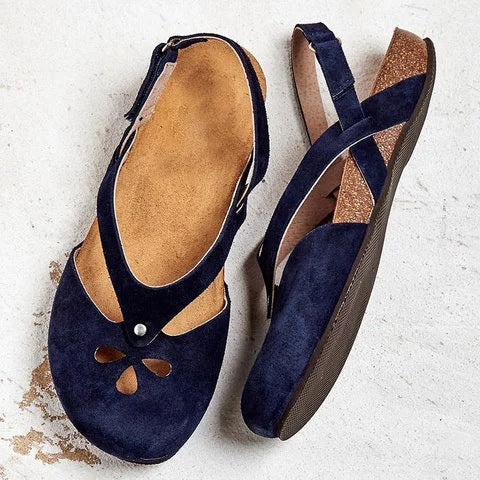 Damen nan geschlossene Slingback-Sandale aus Veloursleder mit ergonomischem Kork-Fußbett und dekorativen Loch-Aussparungen R&B