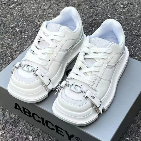 Damen Sneakers mit modischem Schnallenverschluss und innovativem Sohlenprofil R&B