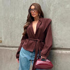 Damen Kunstlederjacke mit übergroßen Ärmeln und taillierter Silhouette R&B