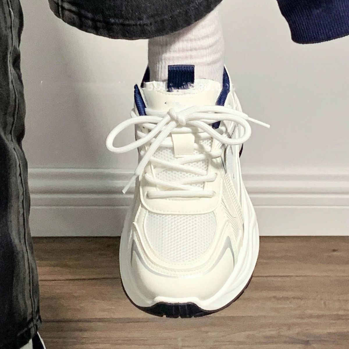 Damen modische Sportschuhe mit dämpfender Sohle und atmungsaktivem Obermaterial R&B
