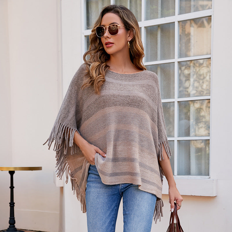 Damen eleganter Poncho mit strukturiertem Design und fransigen Details R&B