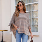 Damen eleganter Poncho mit strukturiertem Design und fransigen Details