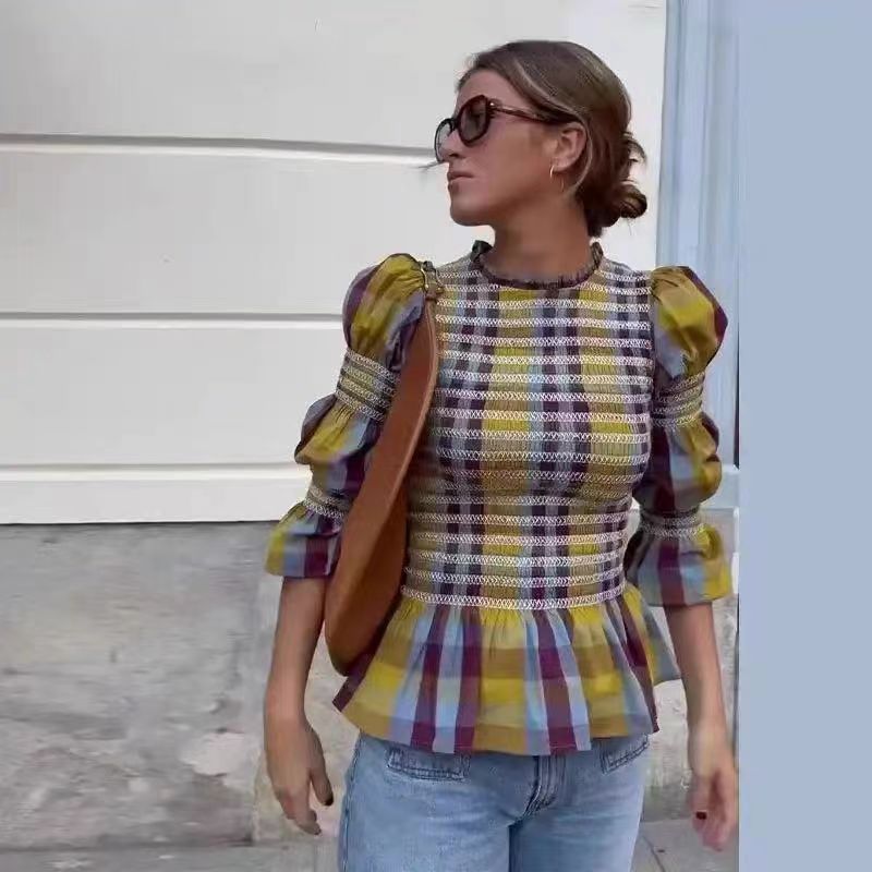 Damen Kleidung mit elastischen Rüschen und floralem Design R&B