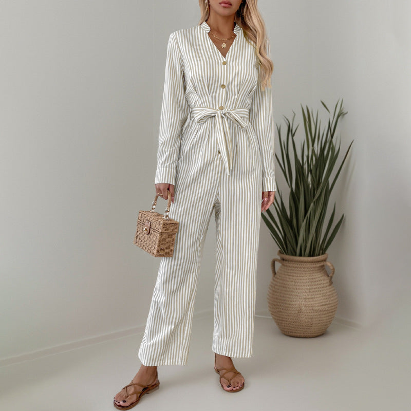 Damen Eleganter Jumpsuit mit schmalem Gürtel und Knopfdetails R&B