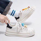 Damen Casual Sneakers mit bunten Schnürsenkeln und komfortabler Plateau-Sohle R&B
