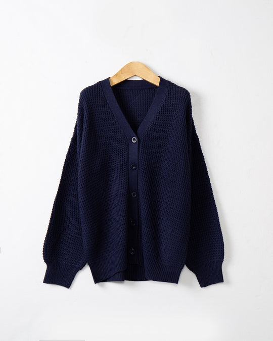 Damen Strickjacke mit strukturiertem Muster und praktischen Knopfdetails R&B