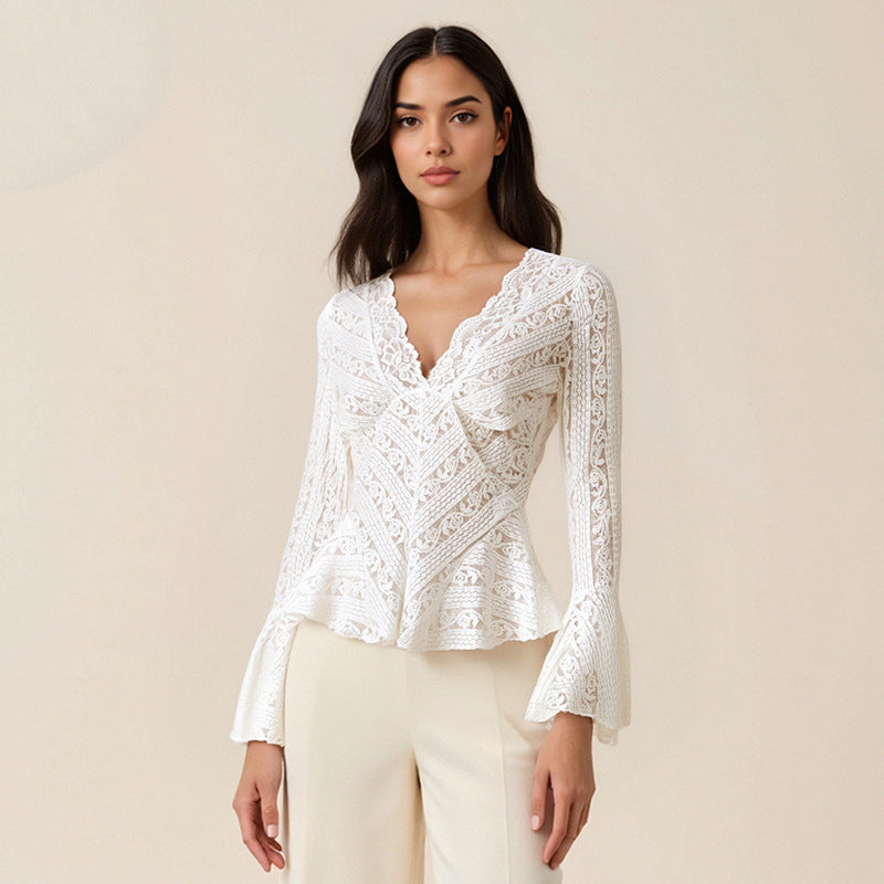 Damen Spitzenshirt mit ausgestellten Ärmeln und tailliertem Schnitt R&B