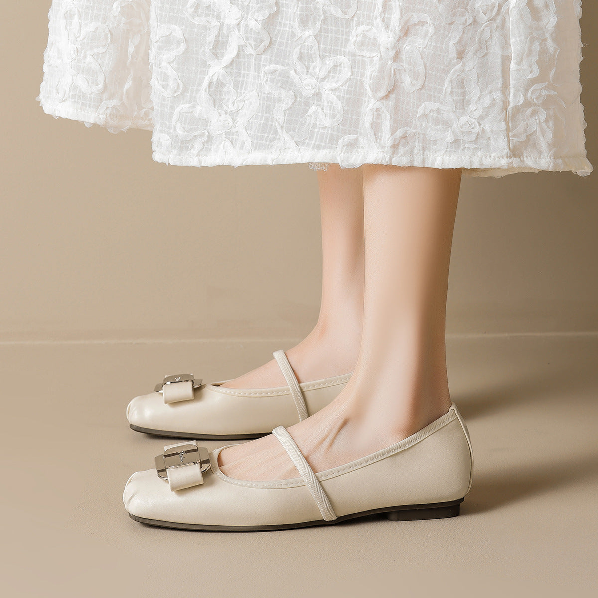 Damen elegante Ballerinas mit modischer Schleife und komfortablem Riemen
