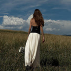 Damen Elegantes Maxikleid mit hochgeschlossenem Design und zwei Farbdetails R&B