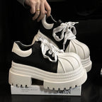 Damen Chunky Schuhe mit auffälligem Profil und robustem Obermaterial