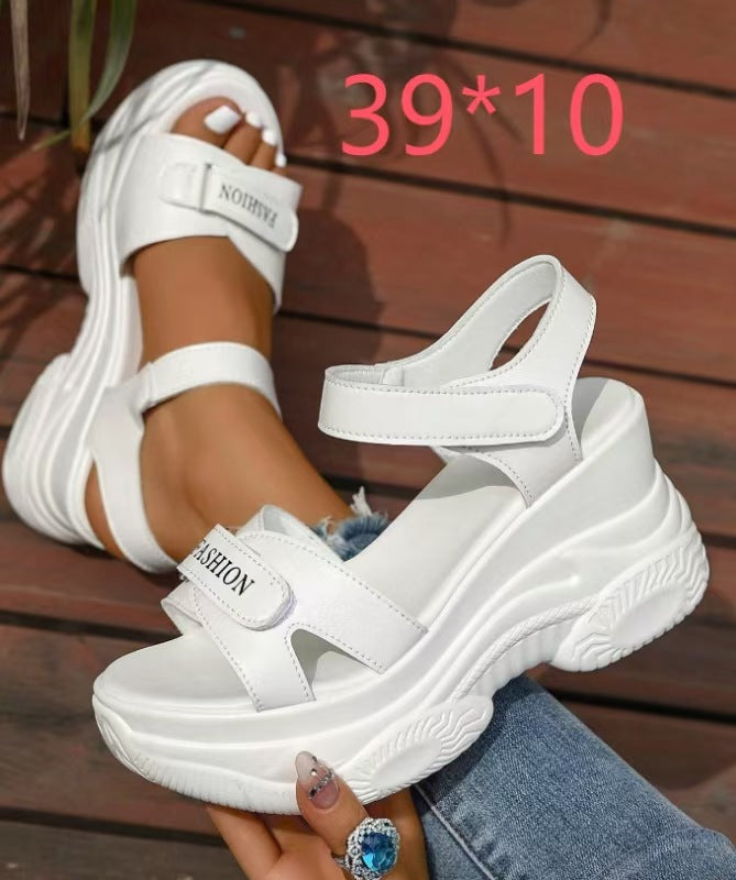 Damen Komfortable und modische Sandalen mit verstellbaren Riemen und hoher Plattform R&B