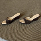 Damen elegante Keil-Mules mit geschwungener Sohle