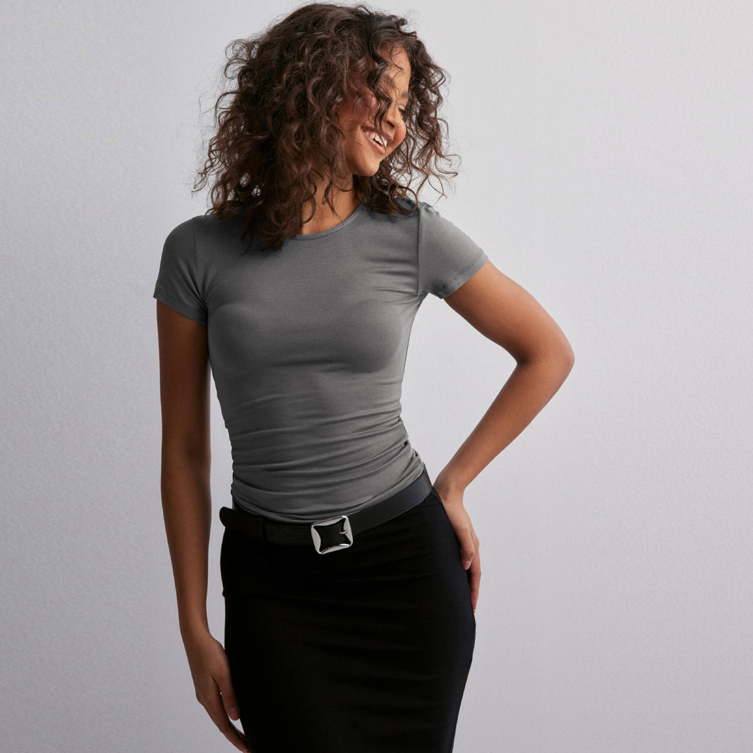 Damen Slim Fit T-Shirt aus hochwertigem Baumwollmix mit elastischem Stretch R&B