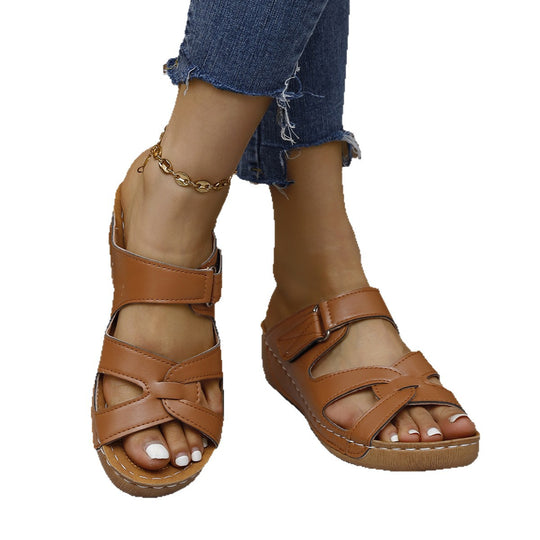 Damen Komfortable Wedge-Sandalen mit modischem Riemendesign R&B