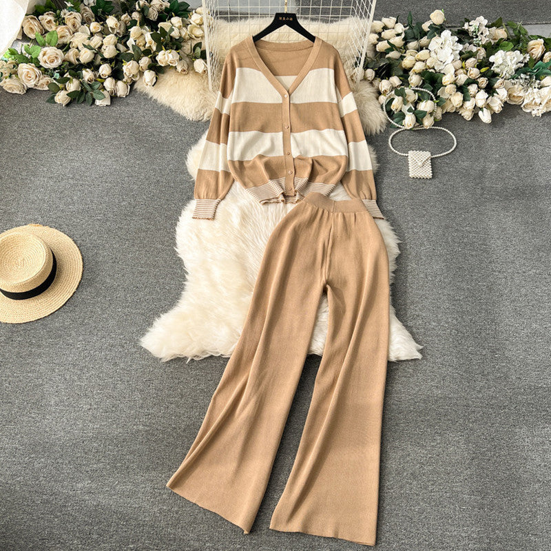 Damen lässiger Strickanzug mit breiten Hosensäumen R&B