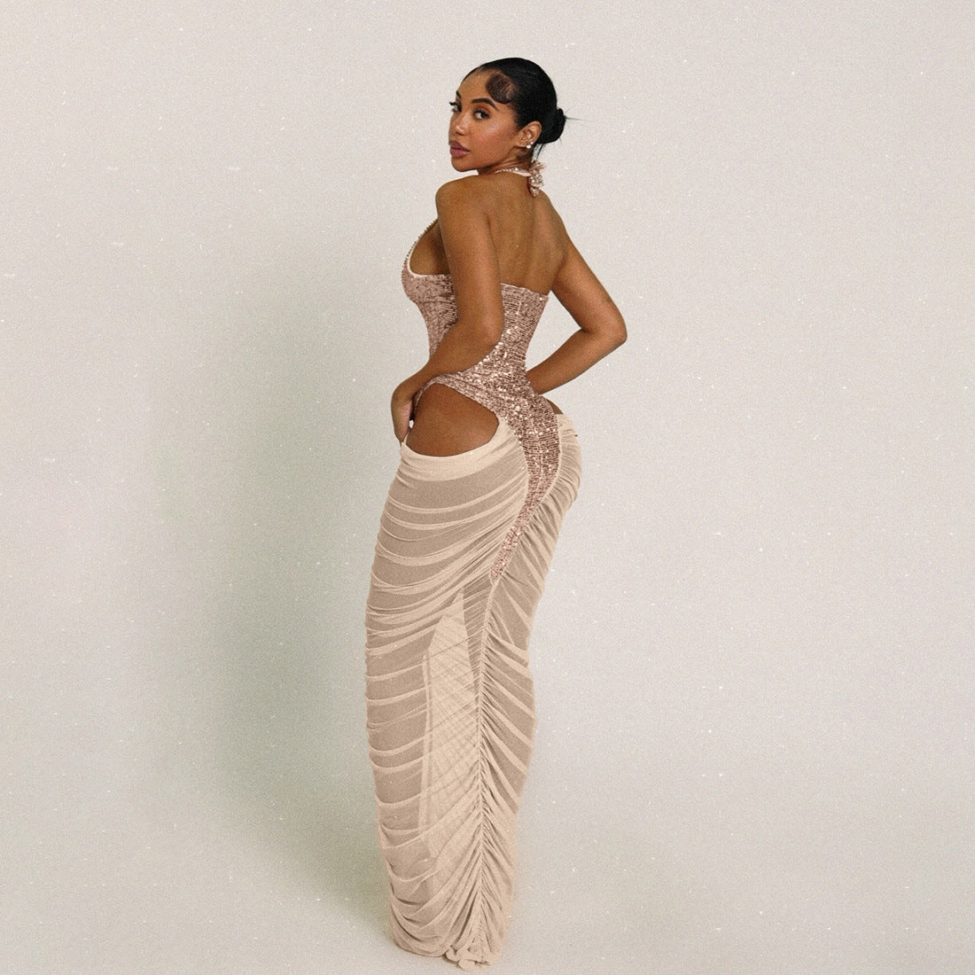 Damen Glamouröses Abendkleid mit Pailletten und Raffungen R&B