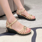 Damen Wedge-Sandaletten mit funkelnden Ziersteinen und elegantem Riemendesign R&B
