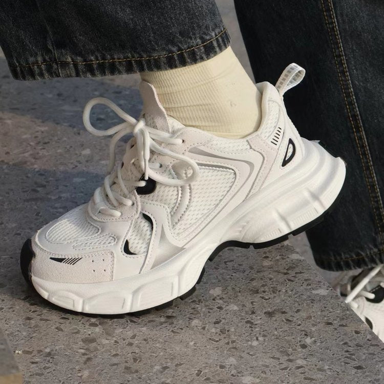 Damen Sportliche Performance-Sneaker mit atmungsaktiven Mesh-Einsätzen R&B