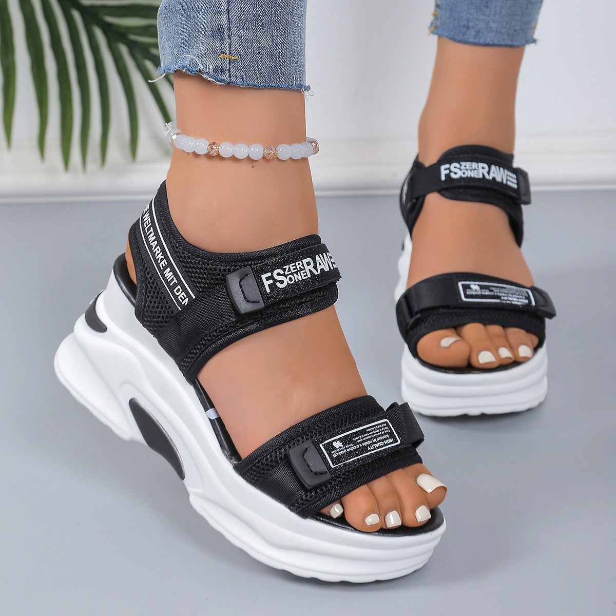 Damen Sportliche Platform-Sandalen mit verstellbaren Riemen und komfortabler Dämpfung R&B