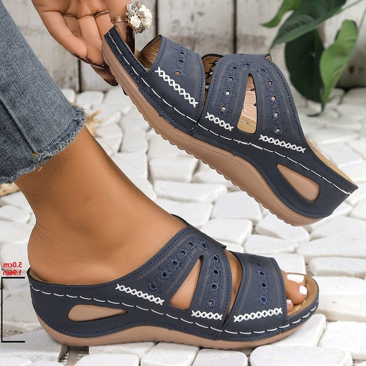 Damen Bequeme Clogs mit modischer Schnittführung R&B