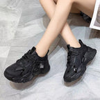 Damen Sportliche Sneakers mit ergonomischem Fußbett R&B
