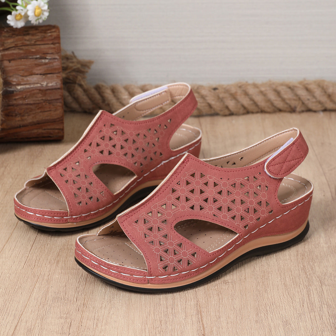 Damen bequeme Schnitt-Sandalen mit atmungsaktiver Obermaterialstruktur und komfortabler Wedge-Sohle R&B
